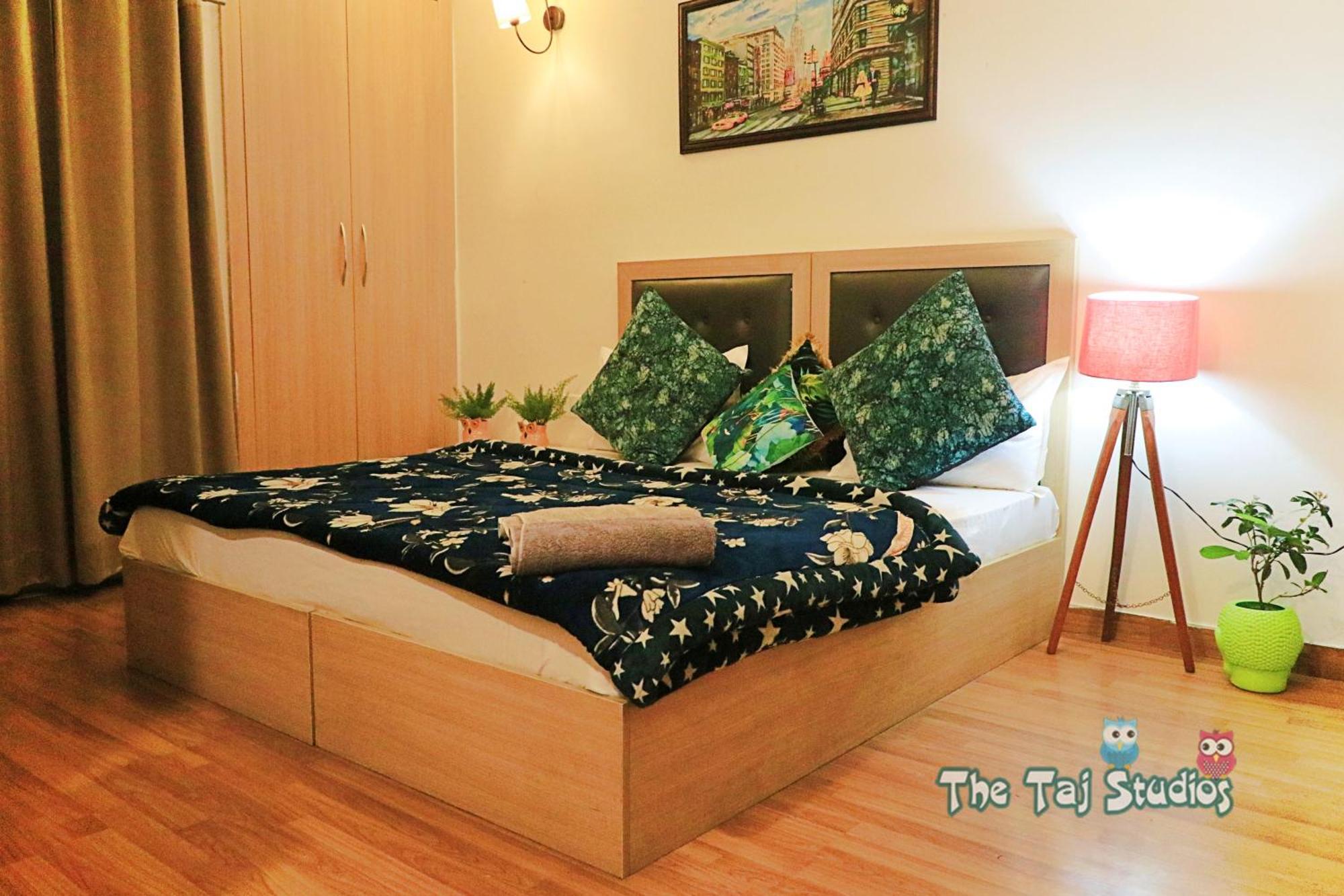 Luxury & Couple Friendly Gp By Taj & #new Year Party &